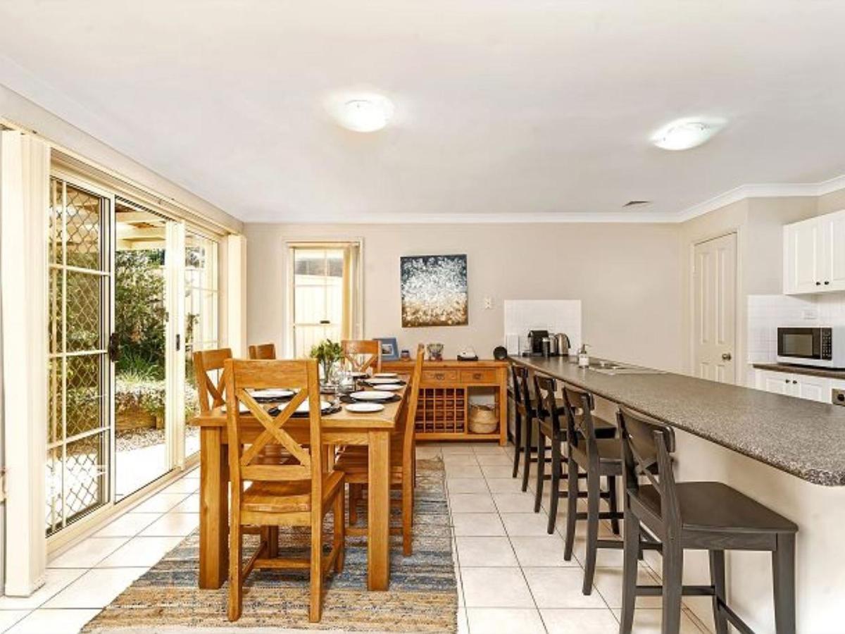The Porthole Of Huskisson By Experience Jervis Bay Exterior photo